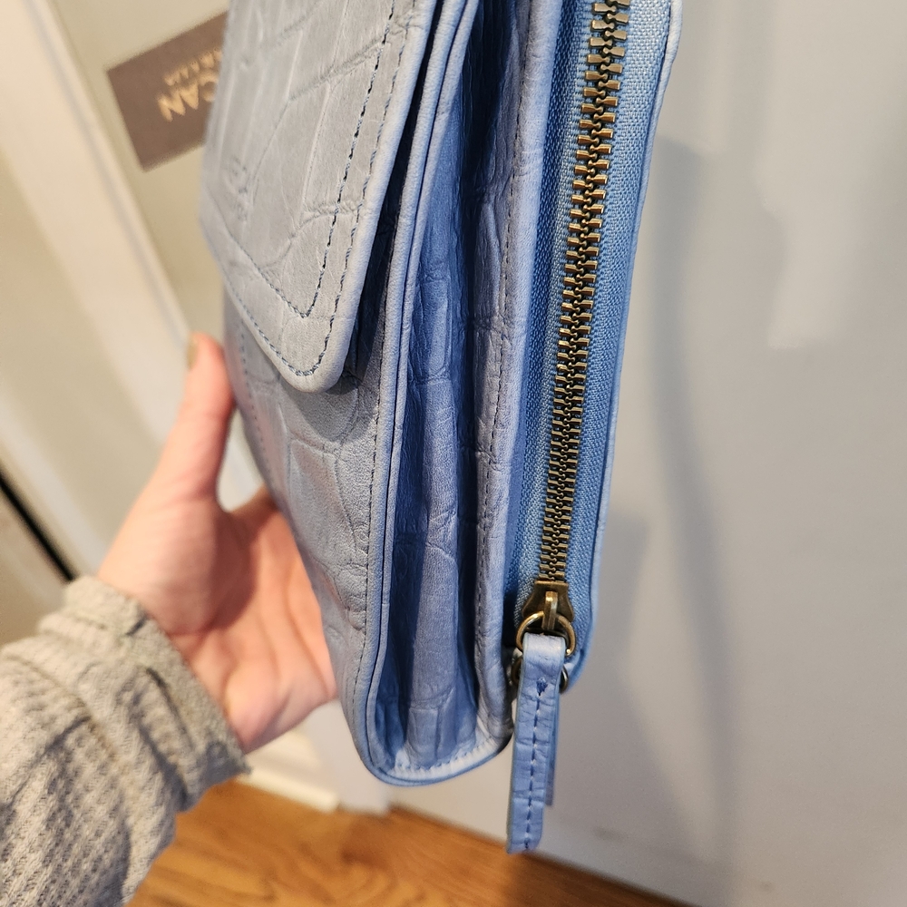 American Leather Co. Blue Croc-Embossed Crossbody Bag NWT - Picture 7 of 15